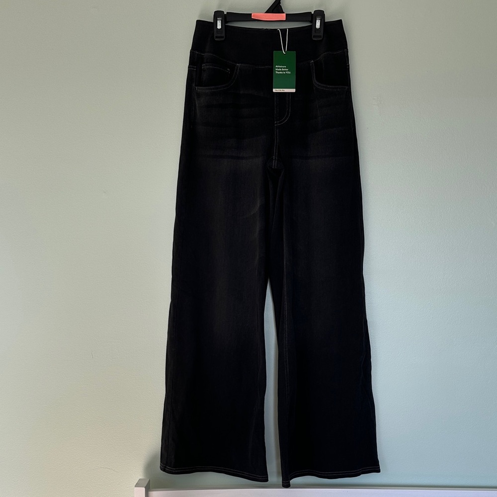 HALARA Black Wide-Leg Flare Jeans
